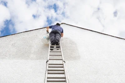 Peinture extérieure à Guernes — façades et ravalement